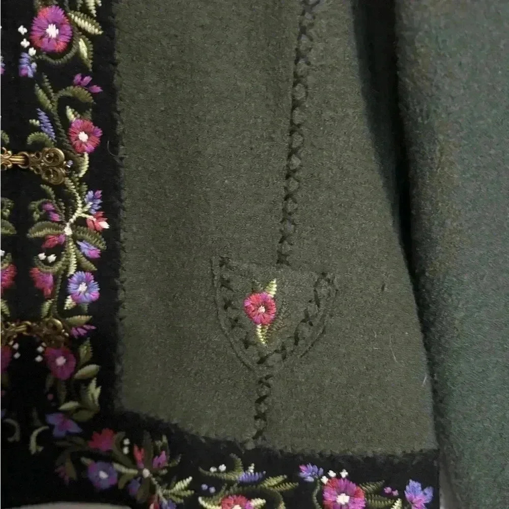 Icelandic Design Wool jacket - Picture 5 of 13